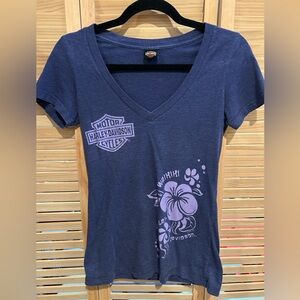 Women’s small T-shirt